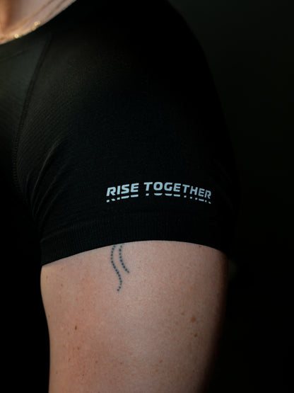 Tides FC lululemon Swiftly Tech Short-Sleeve Shirt 2.0 Waist Length