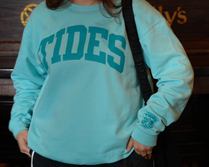 Tides Beck & Boyd Crewneck